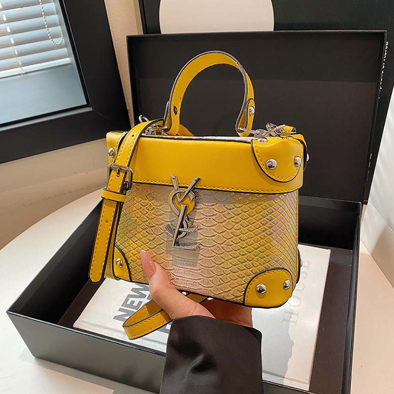Designer bag free shipping 2025 new fashion luxury high-end texture printed box bag single shoulder crossbody bag for women