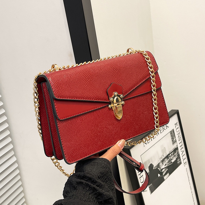 Free Shipping 2025 Designer Women's Luxury New Korean Fashion Chain Bag Retro Style Single Shoulder Crossbody Bag