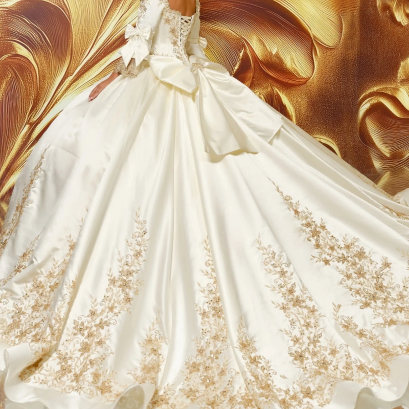 Ivory Quinceanera Dresses Ball Gown Off The Shoulder Applique Lace Beading Crystal Tull Sweet 16 Dress Vestidos 15 De Anos