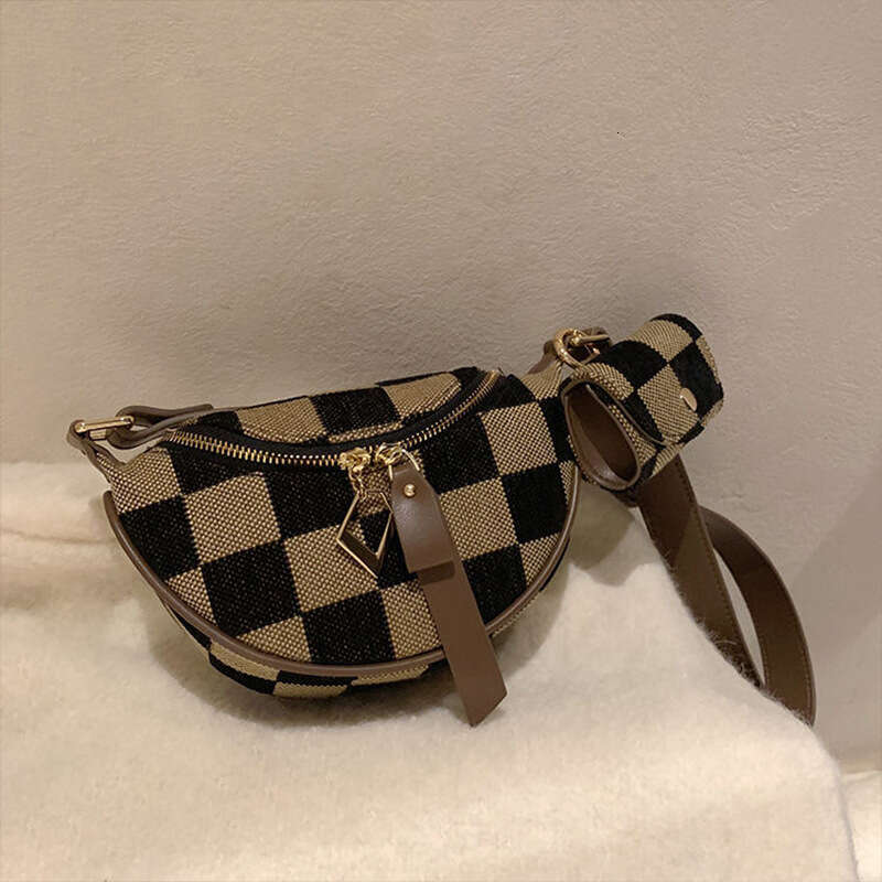 2025 New Checkerboard Single Shoulder Crossbody Fashion Color-Block Plaid Waist Elegant Commuter Chest Bag