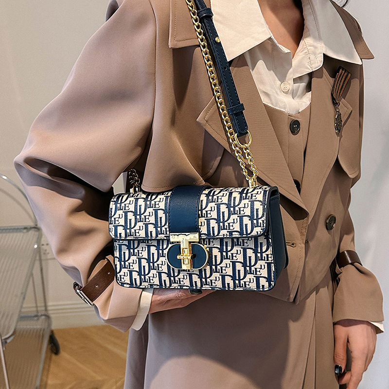 Free shipping 2025 new designer Shoulder Bags womans ladies flap lady fashion printing chain handbag women crossbody Underarm bag
