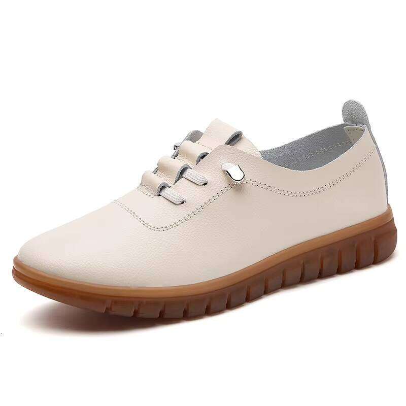 Hot Selling Women Breathable Casual Outdoor Loaders for Lady Large Size Comfortable Walking Shoes