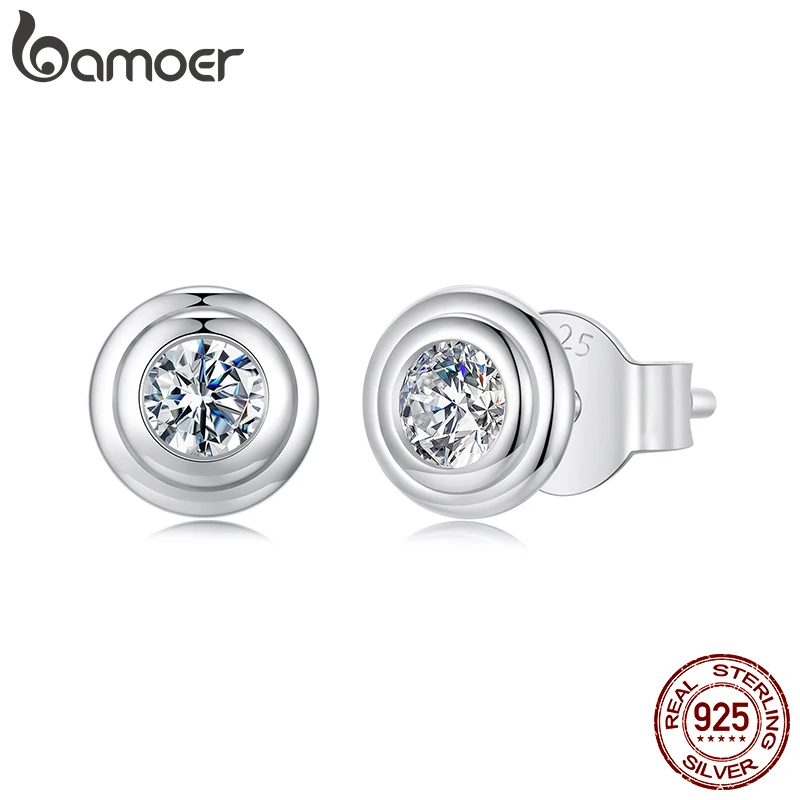 BAMOER Moissanite Diamond Earrings for Women White Gold Plated 925 Sterling Silver Bezel Set Round Studs Fine Jewelry Women Man Diamond Gift MSE083