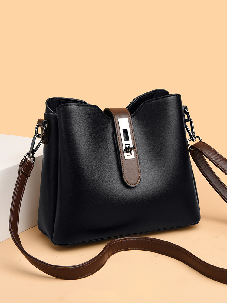 free shipping Genuine Leather Bag 2024 designer New Fashion Bucket Mom Crossbody Luxury Bag Simple Shoulder Strap Soft Leather Women's Bag
