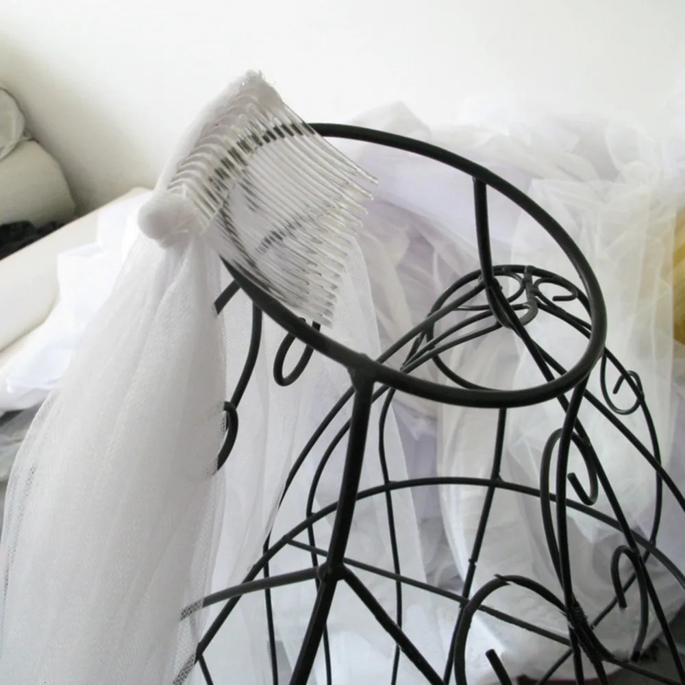 Short Tulle Wedding Veils Two Layer With Comb White Ivory Bridal Veil for Bride for Marriage Wedding Accessories 250610