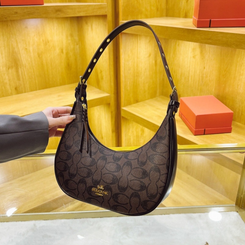 Free shipping 2025 designer women's luxury bag, new fashionable retro crossbody bag, armpit bag, shoulder bag black