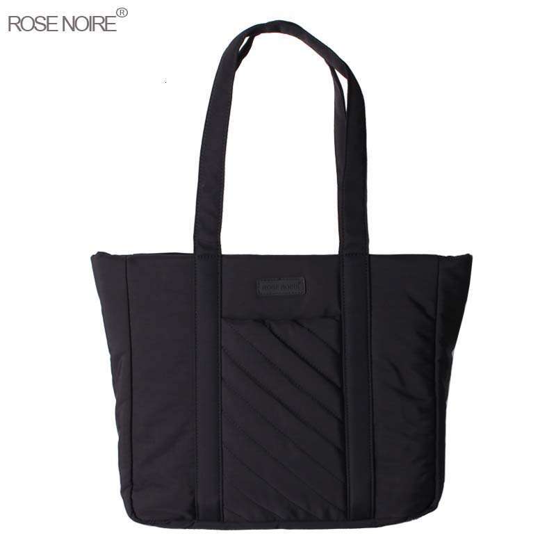New Casual Lightweight Tote Large Capacity Shoulder Handbag Commuter Versatile Women s Bag