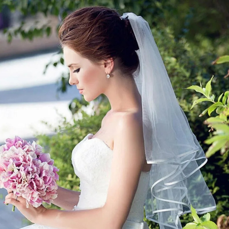 Short Tulle Wedding Veils Two Layer With Comb White Ivory Bridal Veil for Bride for Marriage Wedding Accessories 250610