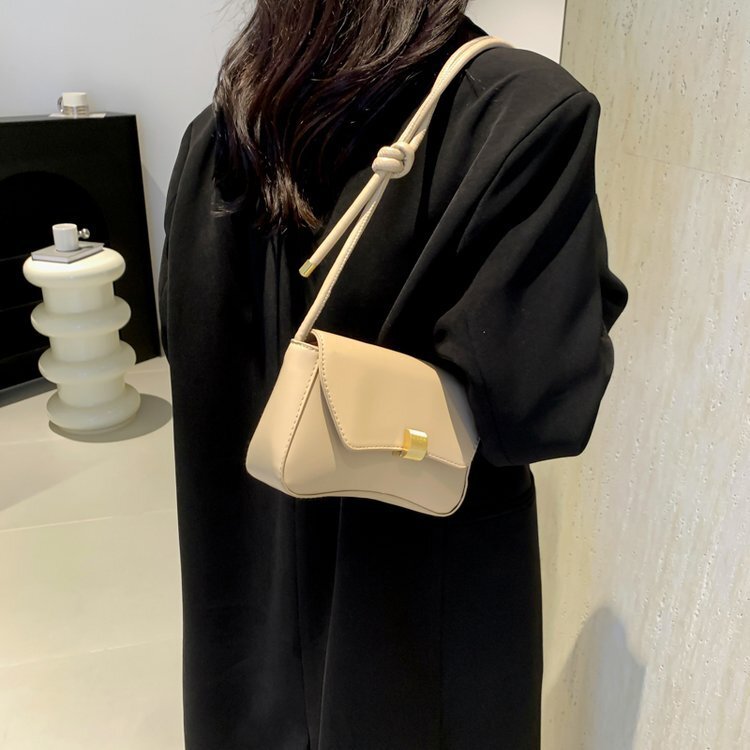 Free Shipping New Designer Bag For 2025 High-end Bag Women 2024 French Baguette Retro Handbag Underarm Luxury Wallet Stylish Girl Shoulder Crossbody S