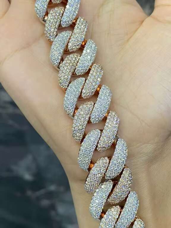 Two-tone White Sliver Plated 18mm VVS Moissanite Dia Cuban Chain Necklace Hip-hop Fashion Bracelet OACOCA
