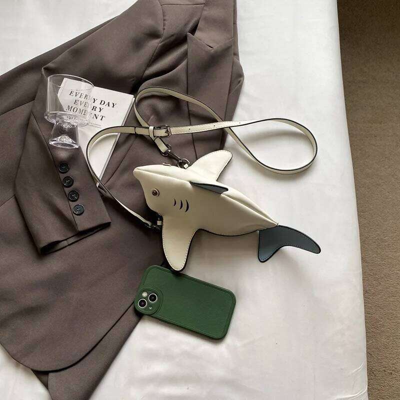 Girl Personality Cute Shark Design Pu Leather Casual Shoulder Tote Crossbody Mini Messenger Handbag Clutch Bag Purse