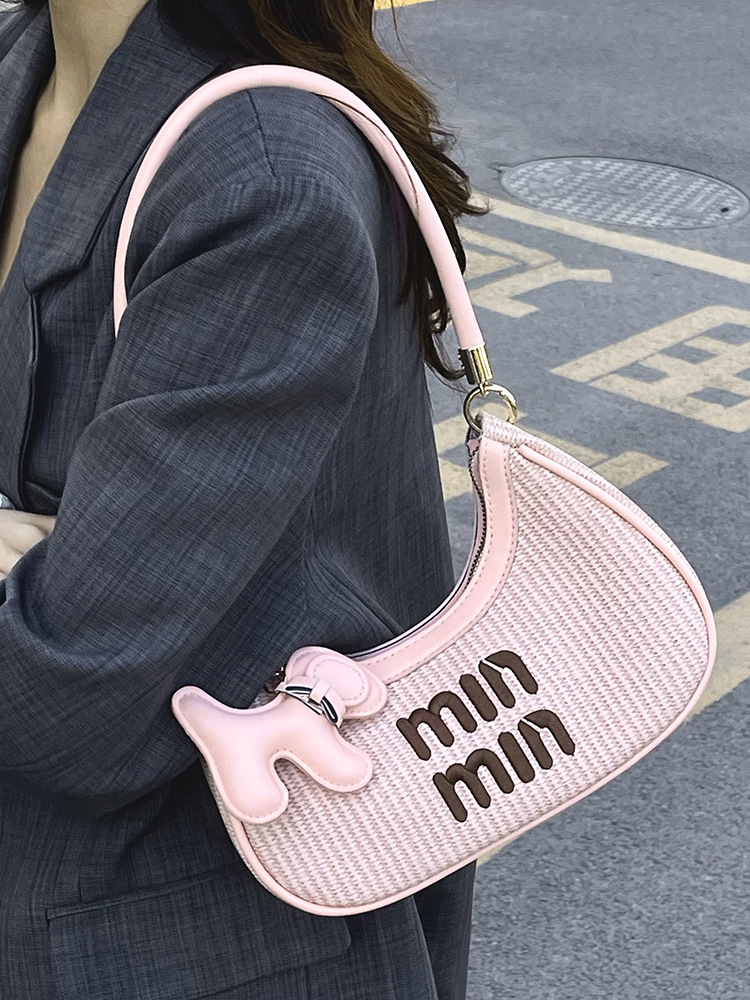 designer bag woven crescent-shaped underarm bag for women 2025 versatile letter single-shoulder crossbody bag crescent-shaped bag free shipping