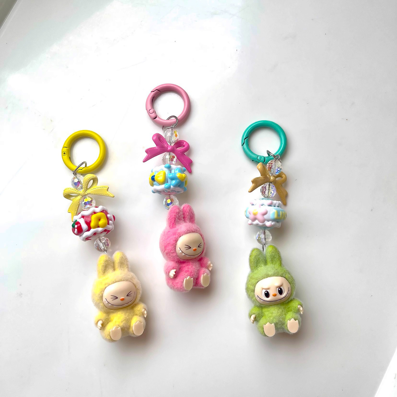 New Labubu plush keychain cartoon creative Keychains Cute Pet Bag For Walking Kids Mobile Phone Pendant Adorable Pendant