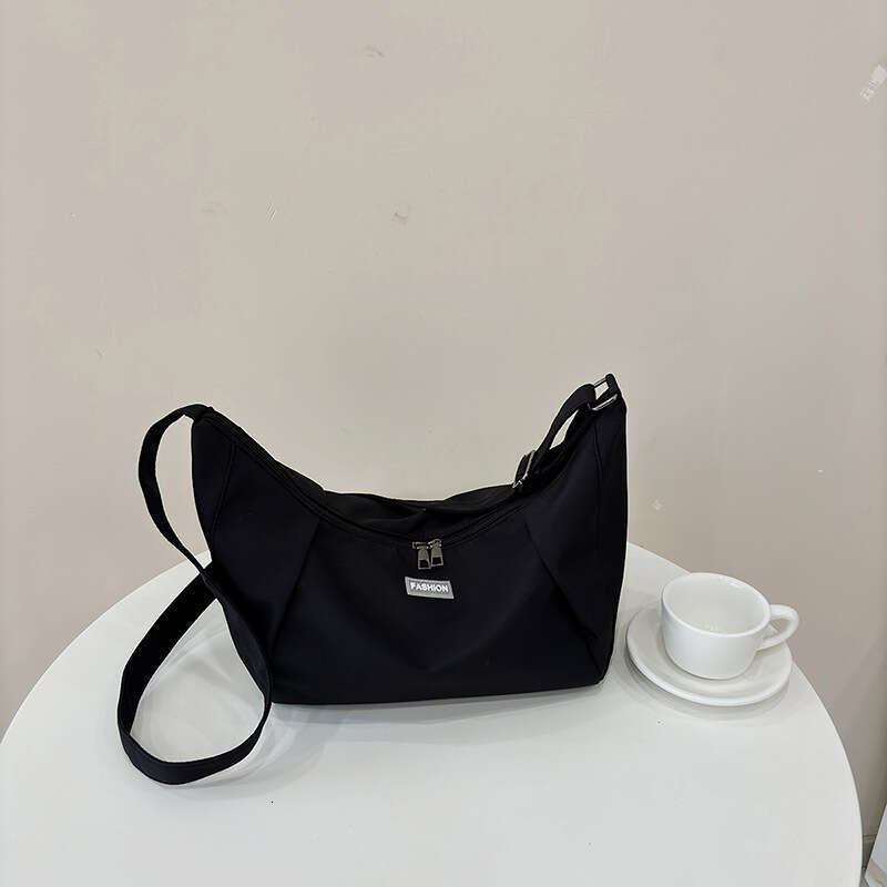 2025 New Canvas For Women Spring Summer High-End Large Capacity Dumpling Fashion Casual Versatile Shoulder Crossbody Bag
