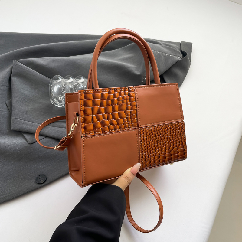Free Shipping New Designer Bag For 2025 Trendy Style Color-block Large Capacity Luxury Wallet Fashion Bag Women Stylish Texture Ladies Handbag And Sho
