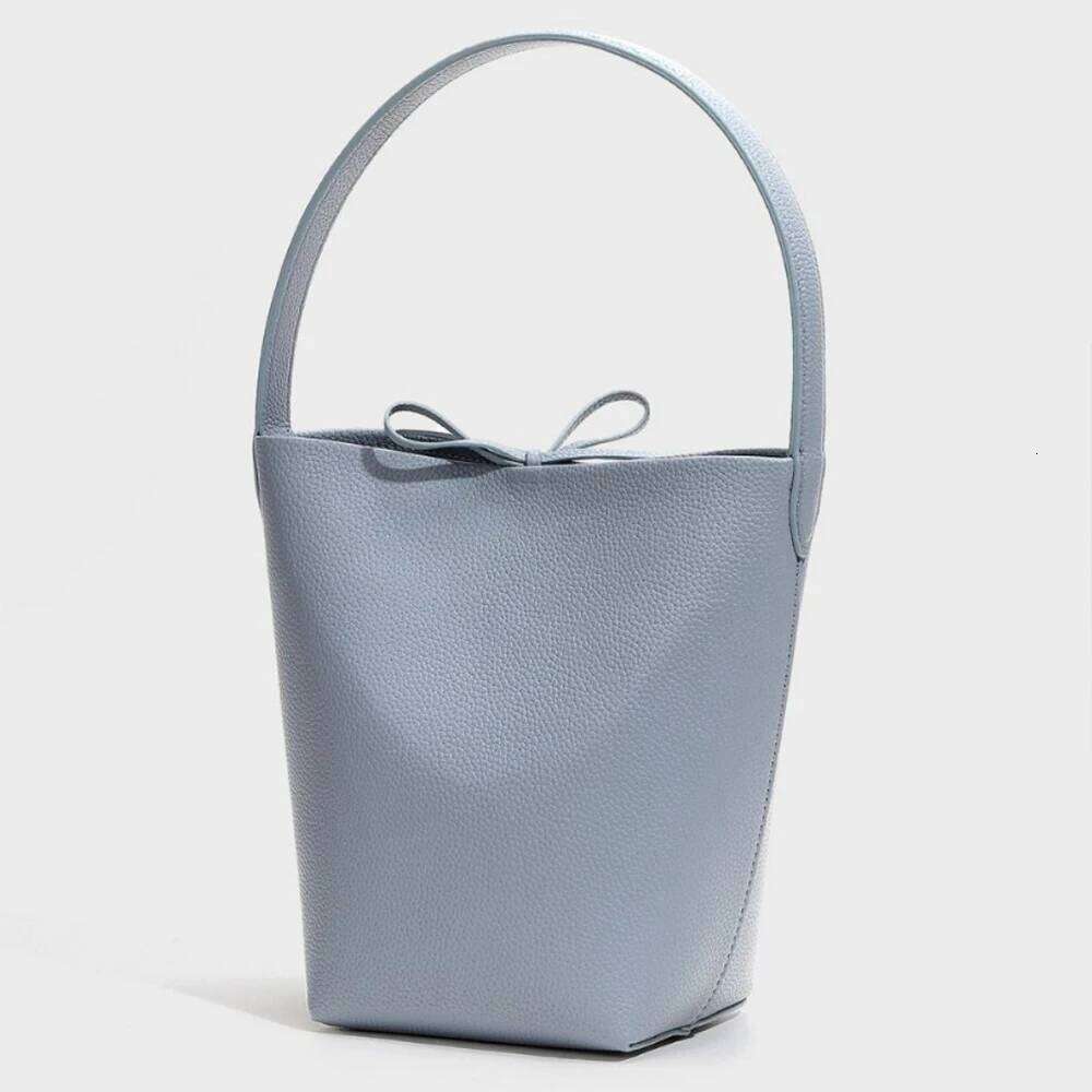 Large Capacity Women Bag Lazy Tote Casual Daypack Pack Bucket Handbags Ladies Solid Color Genuine Leather Handbag