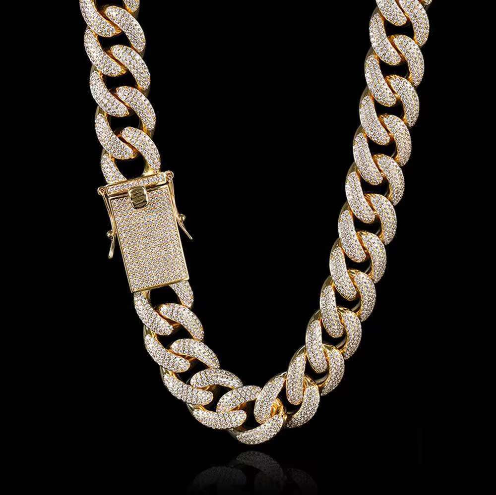 OACOCA Hip Hop 18k Gold Plated Fashion Luxury Necklace for Men Fine Jewelry Iced Out Zircon Necklace Cuban Chain Necklace