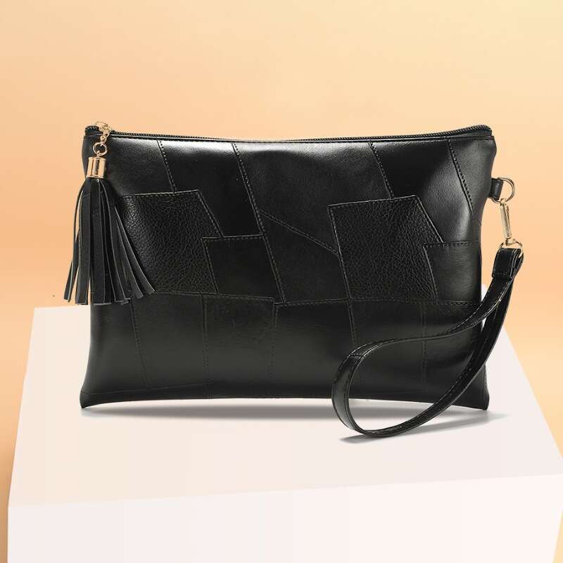 2025 Autumn Winter New Design Underarm Textured Clutch Evening Bag Women Tassel