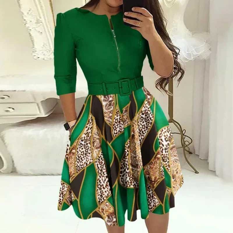 Fashion Women Patchwork A-line Dresses Autumn/Winter Round Neck Printed Belt Party Dress Elegant Office Lady Zipper Dress XJ250610