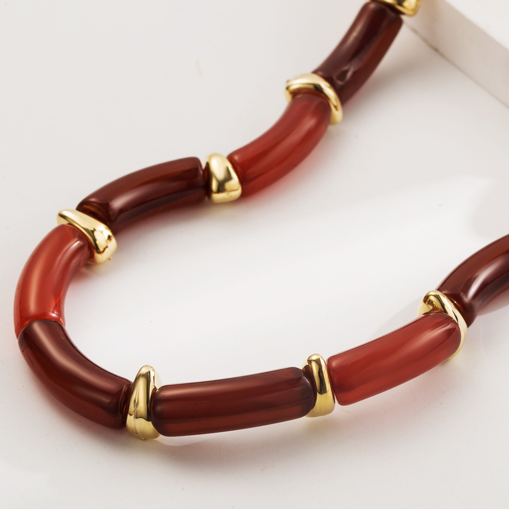 Irregular stacked bamboo necklaces in Europe and America fashionable design sense versatile for daily use acrylic