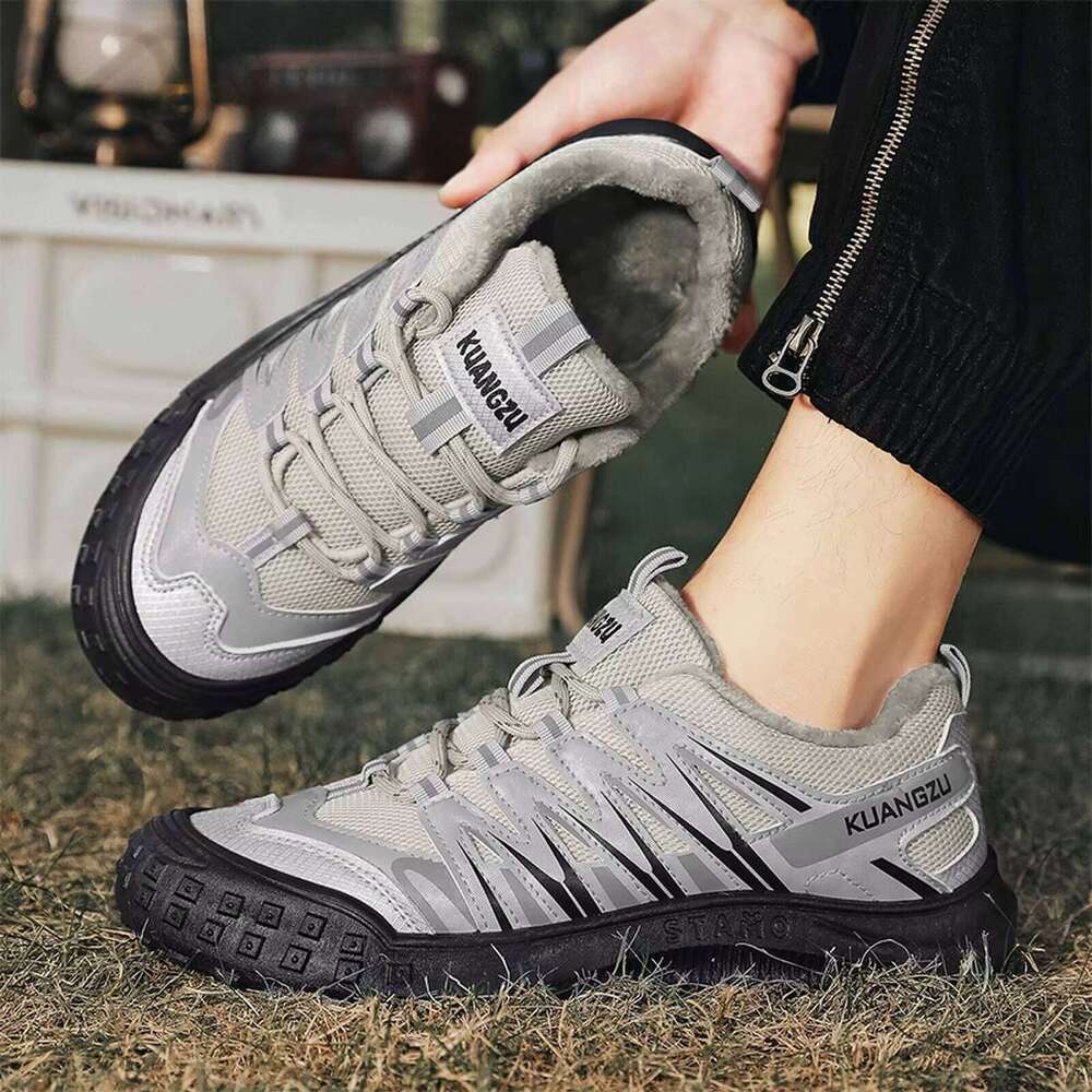 Hot Selling Outdoor High-quality Plush Men's Protective Breathable Sports and Leisure Shoes