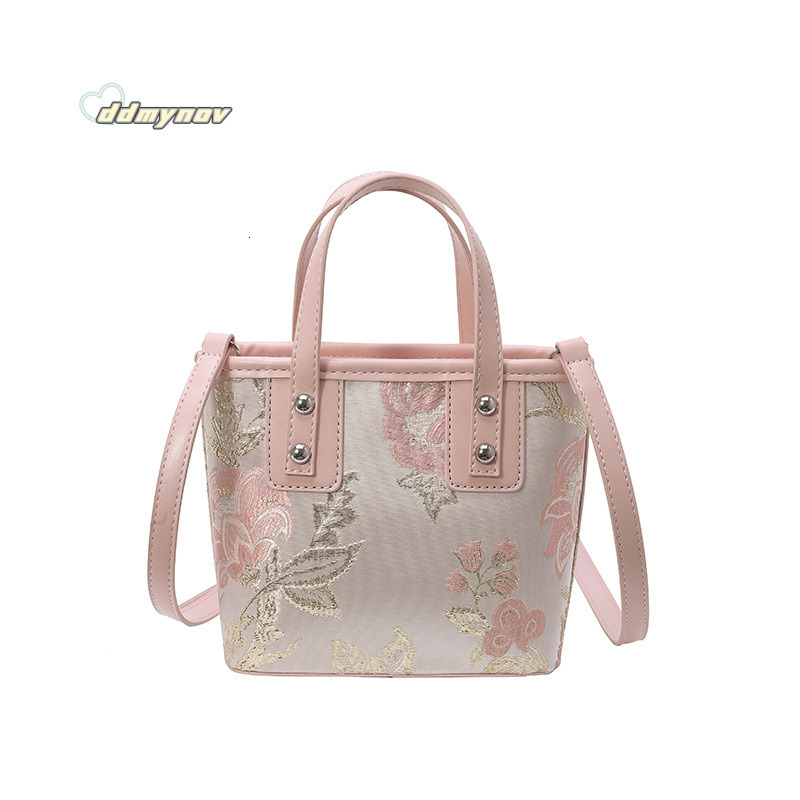 Super Popular Niche Embroidered Butterfly for Women 2025 New Trendy Versatile Crossbody Bag with Multiple Pockets Handbag ddmynov