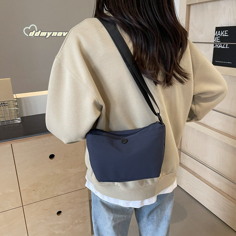Canvas Women Summer 2024 New Niche Fashion Simple Shoulder Crossbody High-end Dumpling Bag for Ladies ddmynov