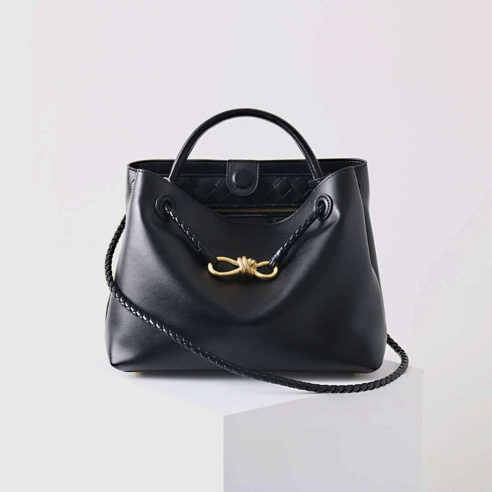 Women's Handbags 2025 New Spring Autumn Fashion Tote Bags Genuine Leather High Quality Women Designer Bag
