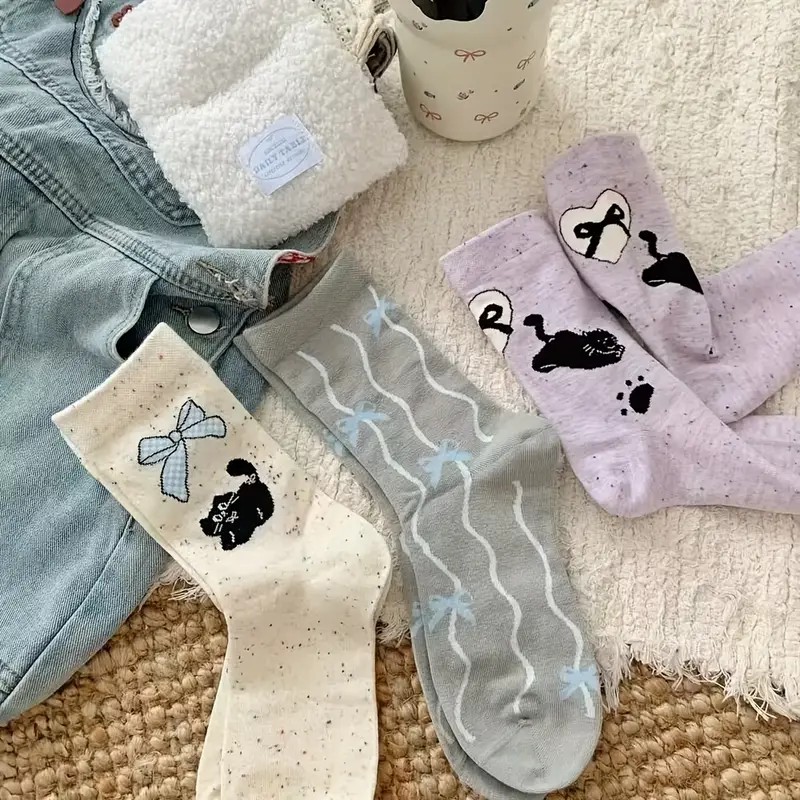 Women's Mid-Calf Socks - Adorable Cat & Bowknot Design, Soft Pastel Color Palette, Fun Cartoon Patterns, Suitable for Casual & Formal Wear, Soft 