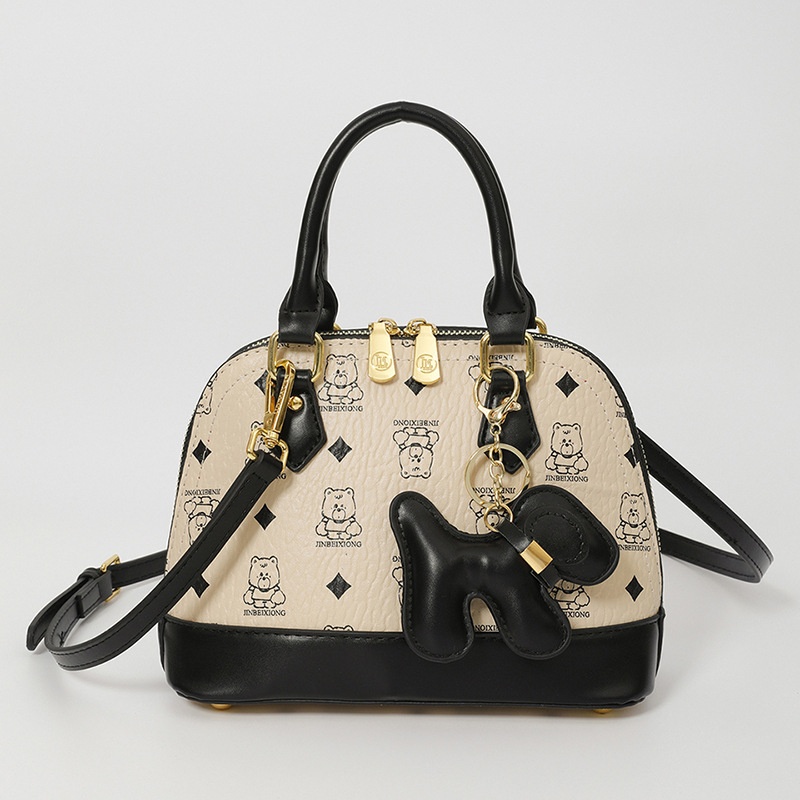 Free Shipping 2025 Designer Women's Luxury New Bear Printed Fashion Style Handbag Small Bag Crossbody Bag pink