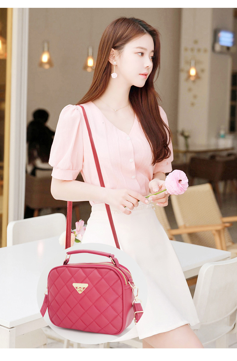 Free Shipping New Designer Bag For 2025 Women's Fashion Crossbody Bag Handbag Small Square Luxury Wallet Summer Texture Niche Ladies Shoulder Fac