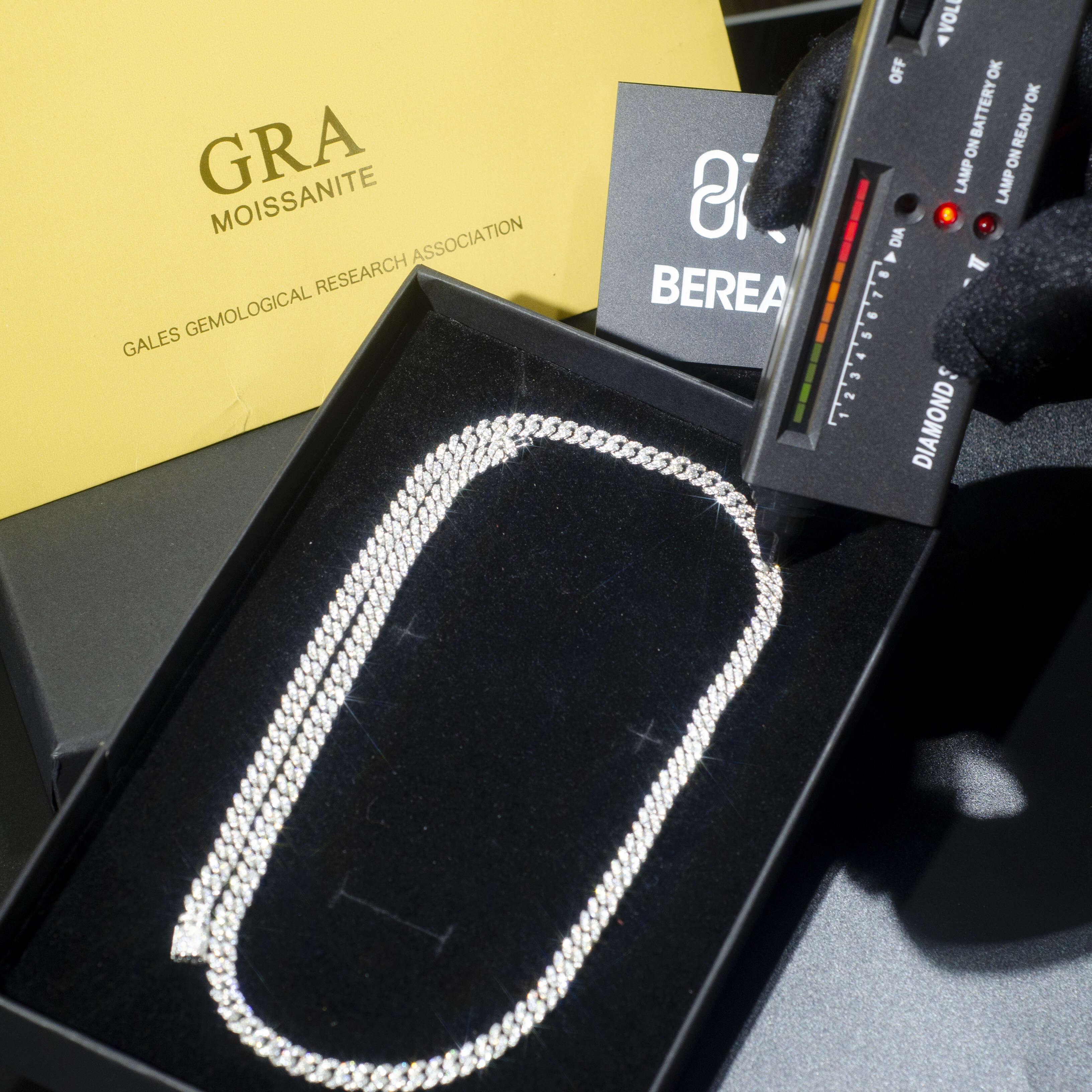 OACOCA Vvs Moissanite Cuban Chain Hip Hop Style Iced Out Round Brilliant Cut Gold Plated 925 Silver Necklace for Men Women