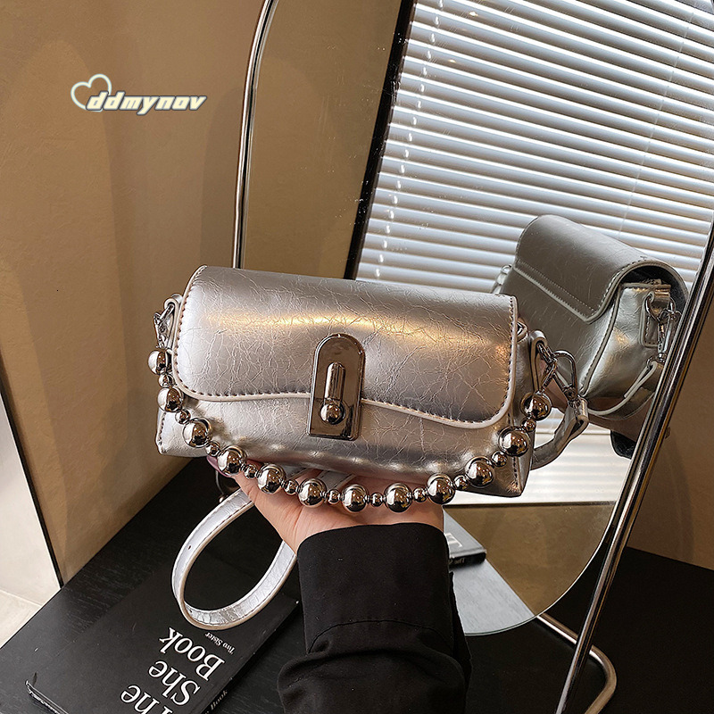 Light Luxury Women's 2025 New High-end Niche Quilted Chain Commuter Versatile Underarm Crossbody Shoulder Bag ddmynov