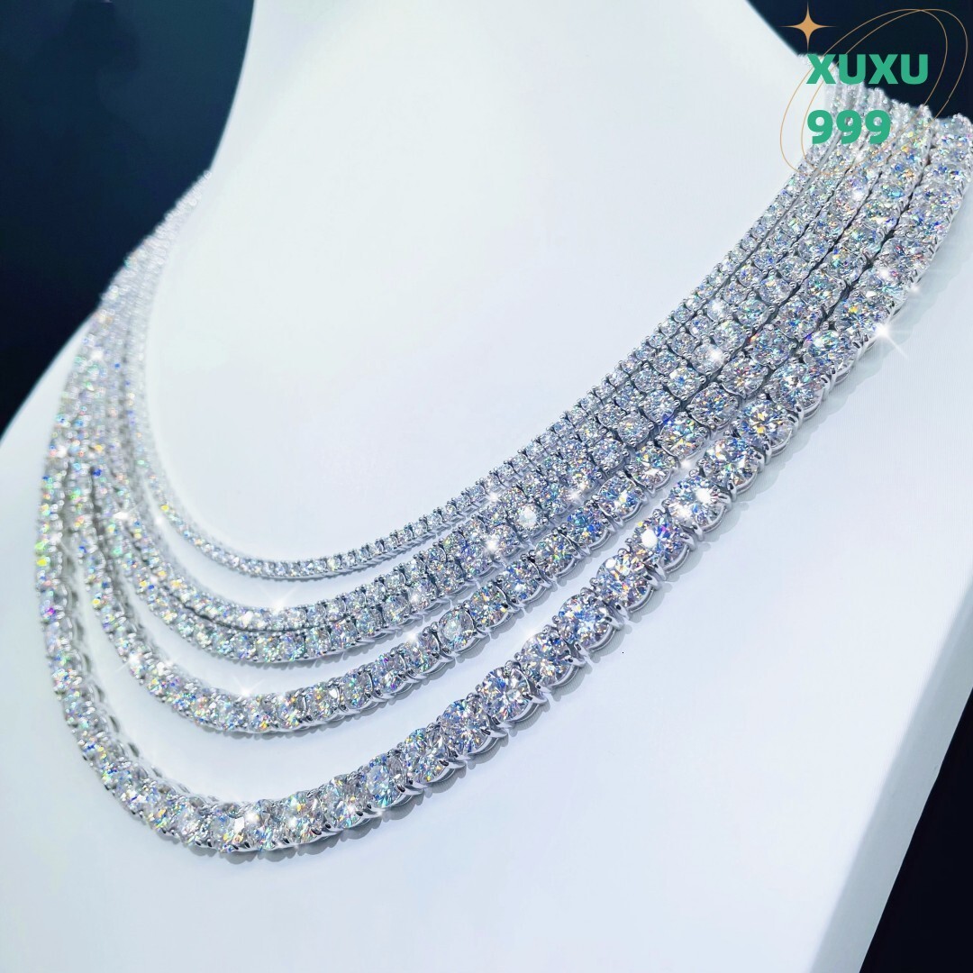 OACOCA Luxurious Moissanite Tennis Necklace with Brilliant Shine