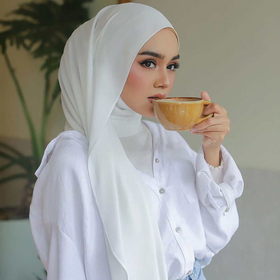 K973 Cross-border solid color pearl chiffon scarf Spring and summer fashion thin shawl Women's long headscarf wholesale