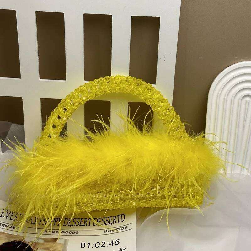Elegant Evening Handbag for Parties - Premium Crafted Ladies' Purse Featuring Realistic Ostrich Plumes and Shimmering Accents