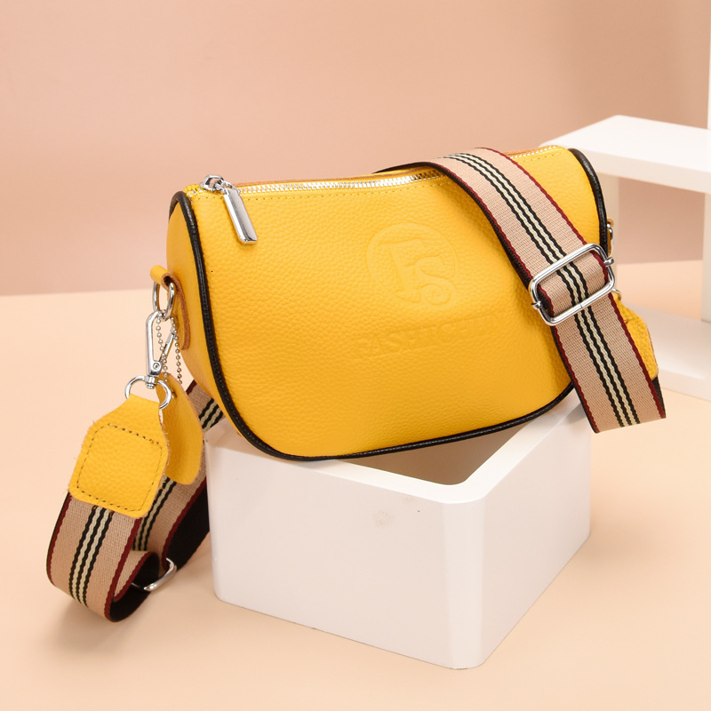 Free Shipping Top Layer Cowhide Saddle Bag Designer Women's Handbag New Fashion Trend Versatile Genuine Luxury Leather Shoulder Bag With Wide Str