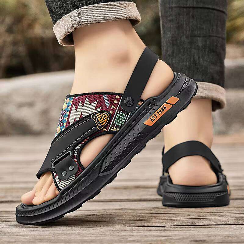New Hot Selling Outdoor Men PU Sandals Summer Beach Slipper High Quality Slippers