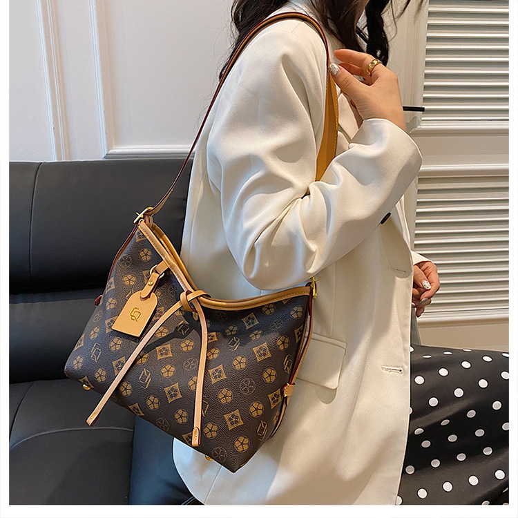 Free shipping new designer Shoulder totes Bags womans ladies flap lady girl fashion handbag women crossbody Underarm Bucket tote bag