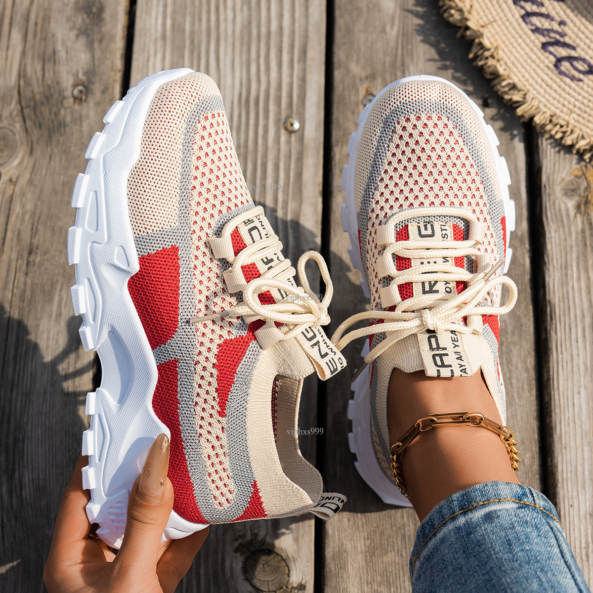 Slip-on Designer Shoes Flyknit Mesh Shoes For Women Cross-border Dropshipping Style All-season Versatile Outdoor Running Thin Breathable Casual Shoes 