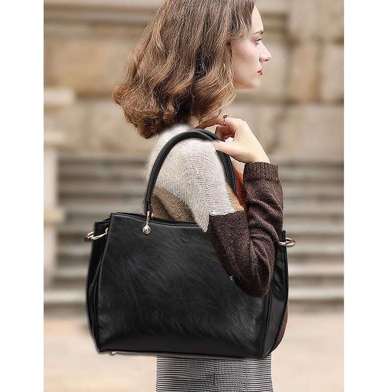 Korean Style Women's Large Capacity Handbag High-end Niche Light Luxury Shoulder Crossbody PU Bag
