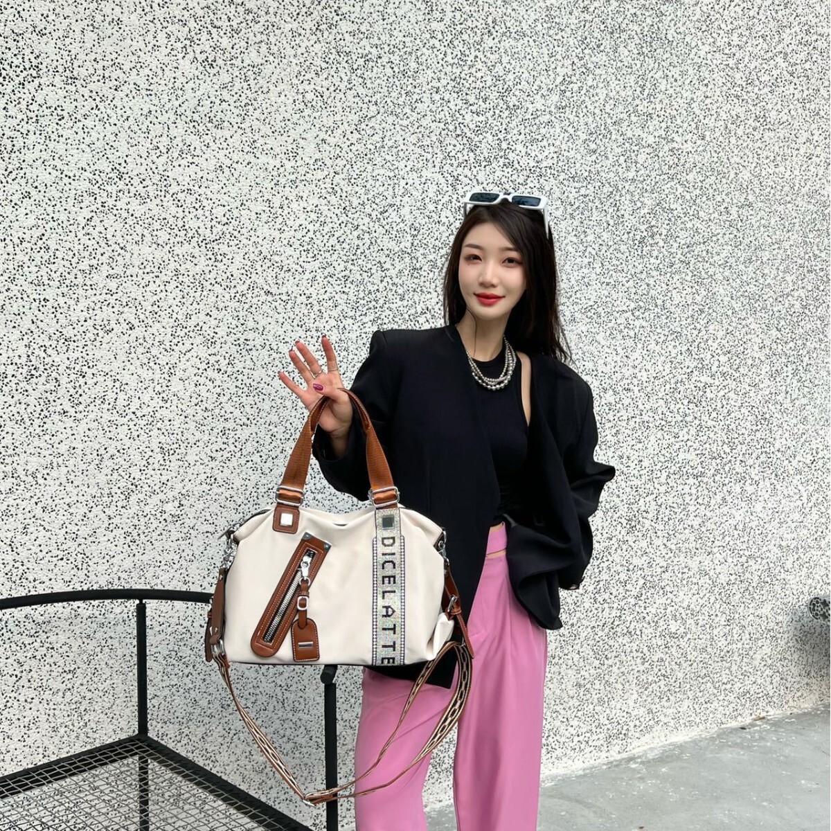 Free Shipping New Bag Women's Luxury Handbag Noble Feel Shoulder Bag Designer Tassel Rhinestone Bag Fashion Crossbody Bag