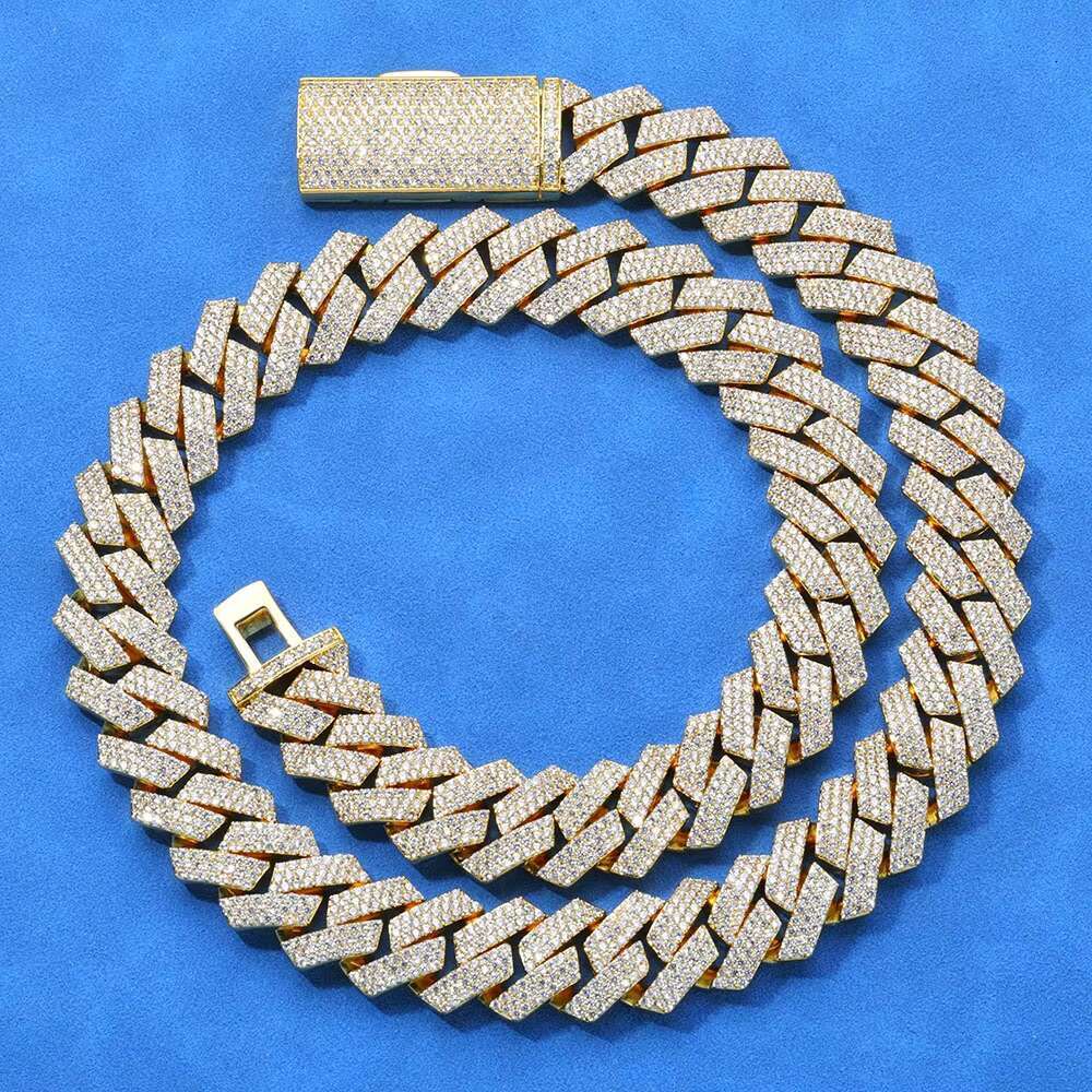 OACOCA Hip Hop S925 Silver Cuban Chain Moissanite Jewelry Necklace for Men 18k Gold Plated Fashion NecklacesNecklaces Charm