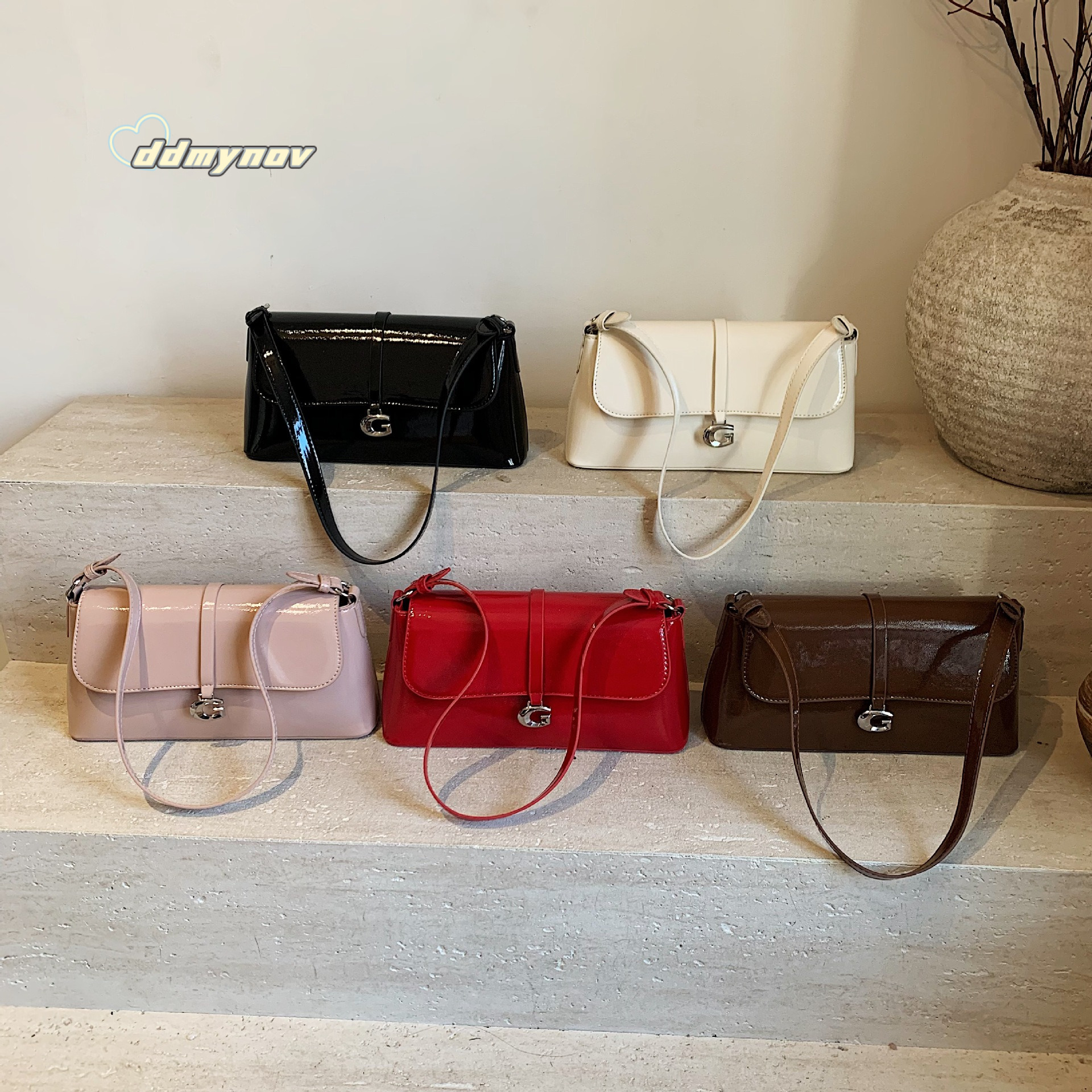 High-end Baguette for Women, Solid Color, Fashionable and Simple Shoulder Versatile Small Square Bag, Commuter Underarm Bag ddmynov