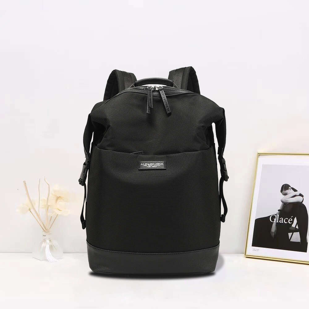 Spalding 2025 New Large Capacity Outdoor Waterproof Travel Casual Backpack School Bag