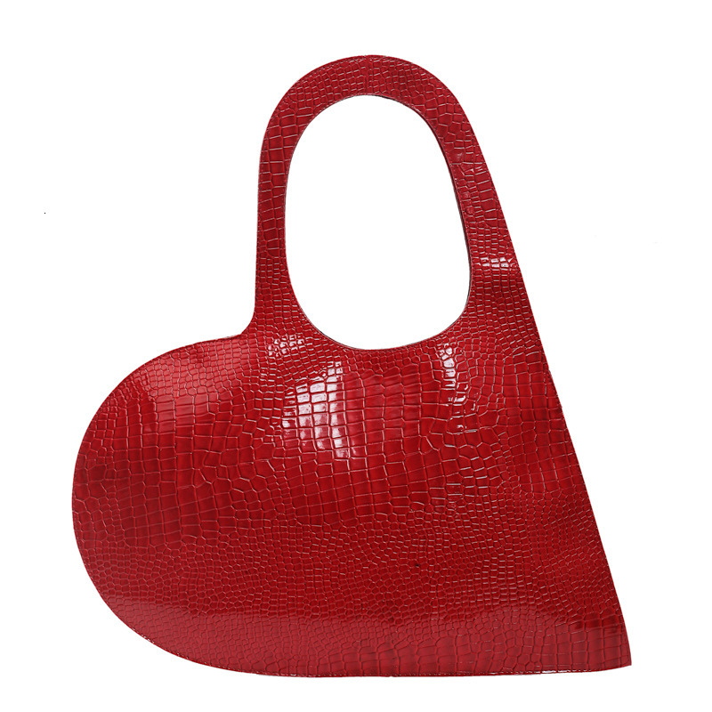 New Designer Bag European And American Style Heart Shaped Handbag For Women Autumn Winter New Street Fashion Show Large Free delivery Capacity Shoulde