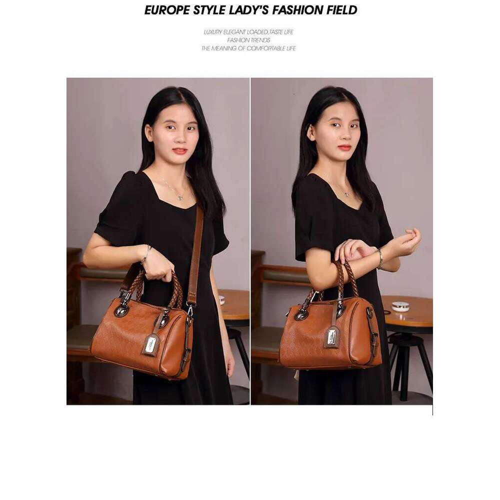 Woven Women's Handbag With Wallet 2024 Vintage European And American Checkered Women Shoulder Bag Large Capacity Boston Lady Bag