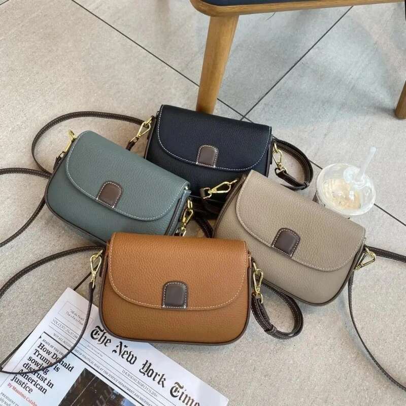 New Cowhide Shoulder Crossbody Ladies Genuine Leather Niche Commuter Versatile Small Square Bag, Lightweight Cell Phone Bag