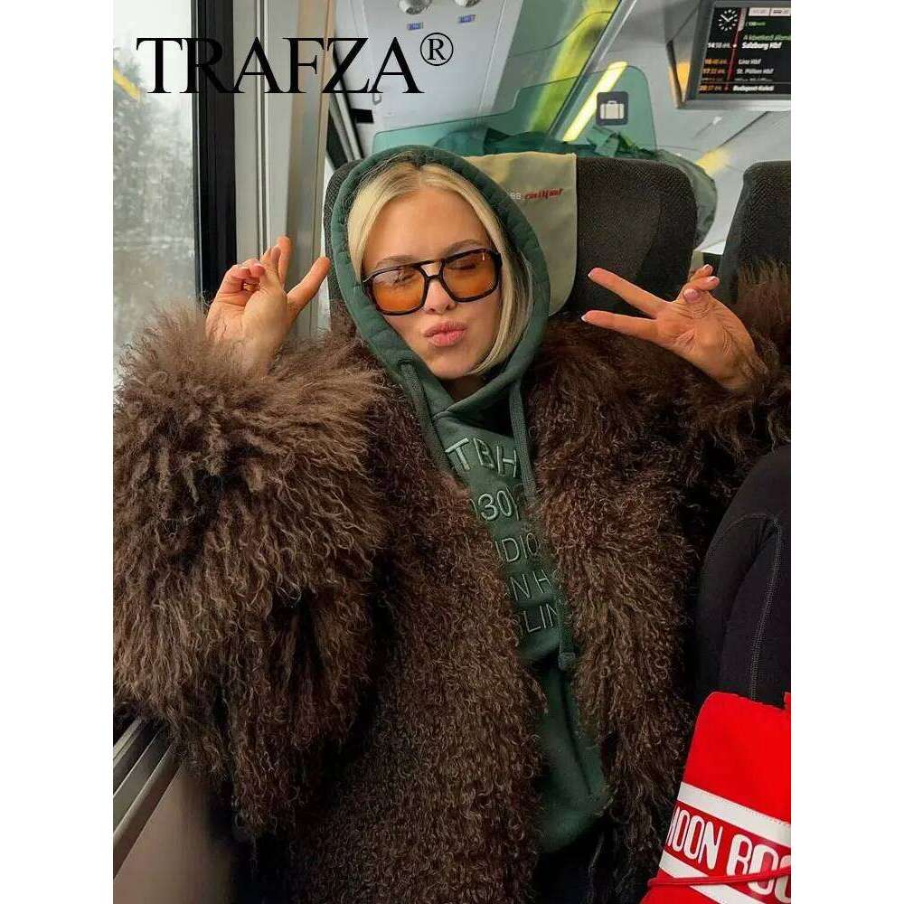 TRAFZA Winter Female Trendy Elegant Fur Coats Casual Solid Long Sleeves Turn Down Collar 3 Colors Autumn Warm Chic Jackets