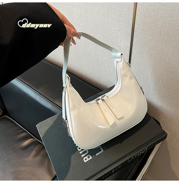2025 Spring Summer New Korean Niche Design Handbag Patent Leather Shiny Women's Fashion Shoulder Underarm Bag ddmynov